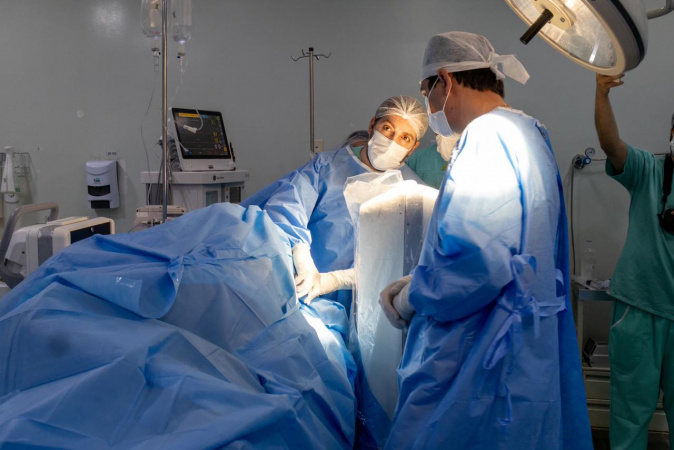 HUOP aplica polilaminina para assistência a paciente com lesão medular