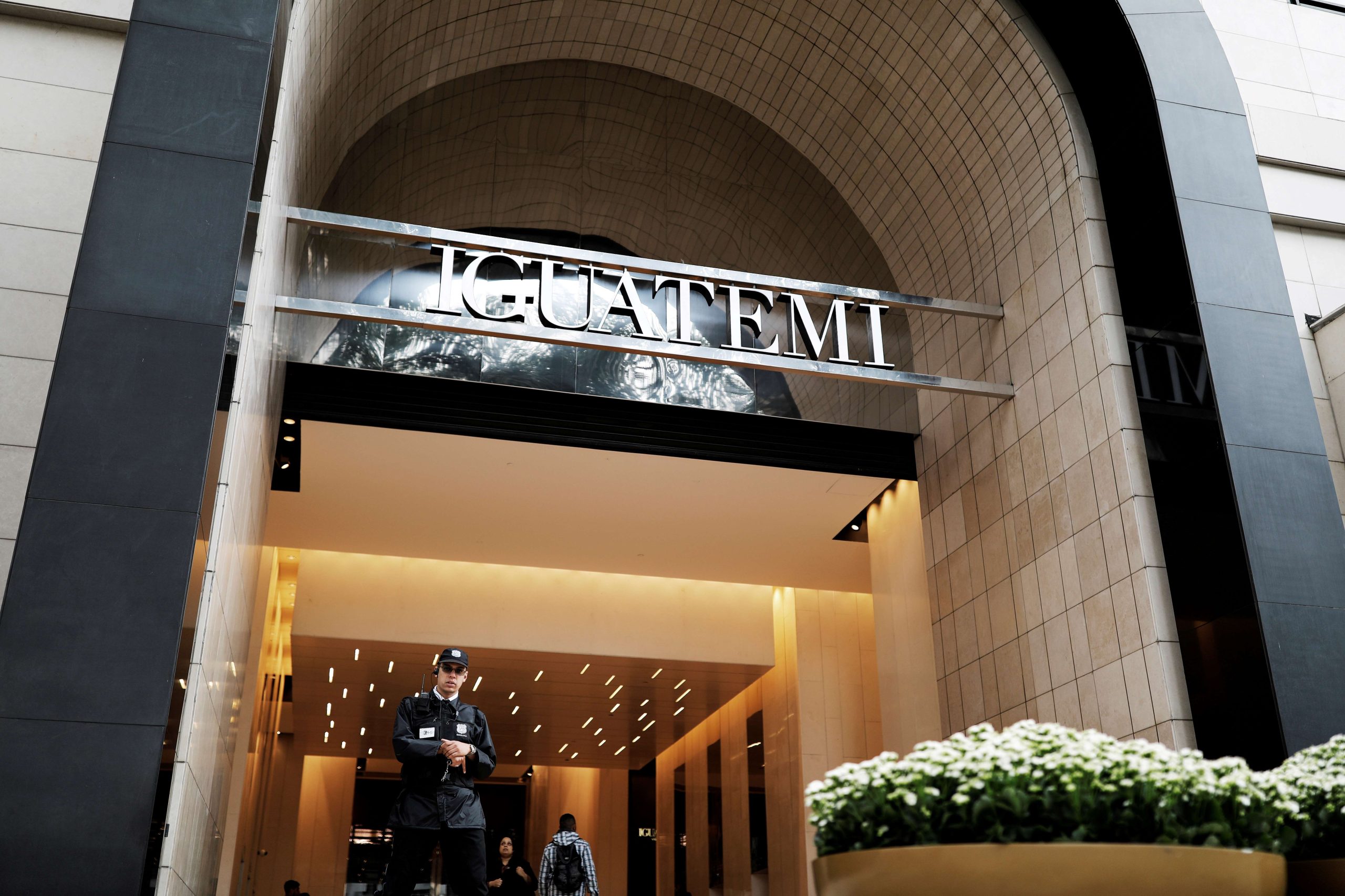 Iguatemi (IGTI11) tem lucro líquido ajustado de R$159 mi no 4º tri