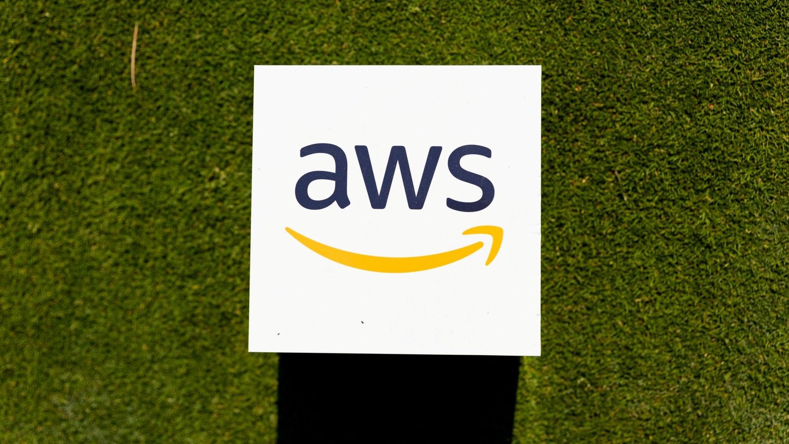 AWS suspende atividades no Bahrein após ataques de drones
