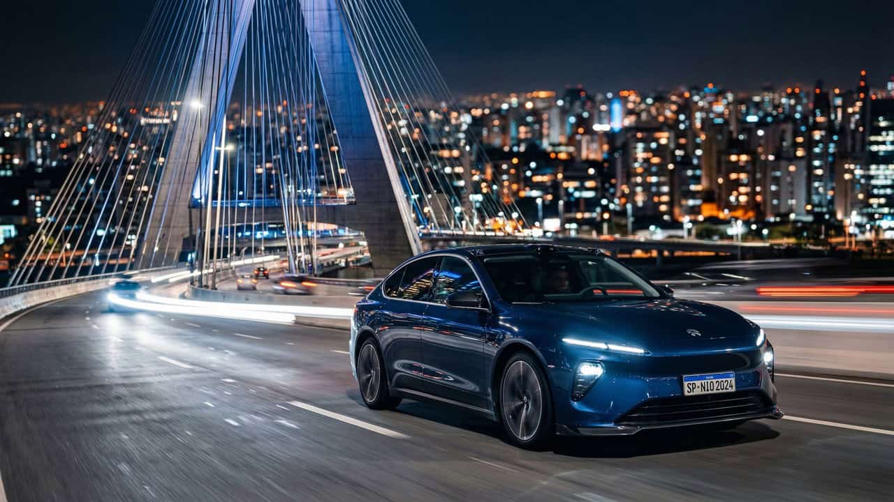 Esse novo carro elétrico está pressionando gigantes da indústria automotiva