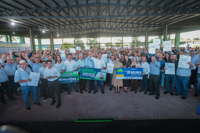 Governador anuncia parque tecnológico e novo curso de agronomia para Campo Mourão