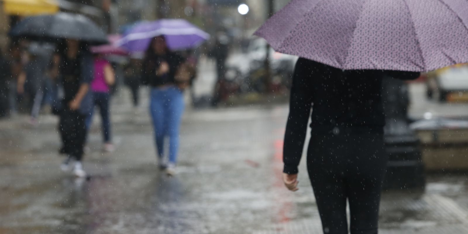 Inmet emite sete alertas de perigo para chuvas intensas e tempestades