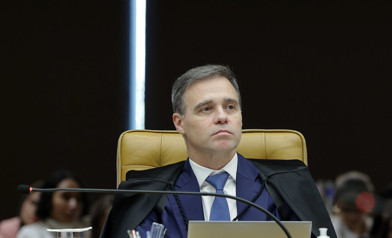 Mendonça vota pela prorrogação da CPMI do INSS por até 60 dias