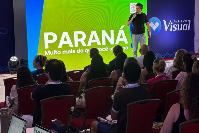 Potencial turístico do Paraná é apresentado a 600 profissionais do setor na Bahia