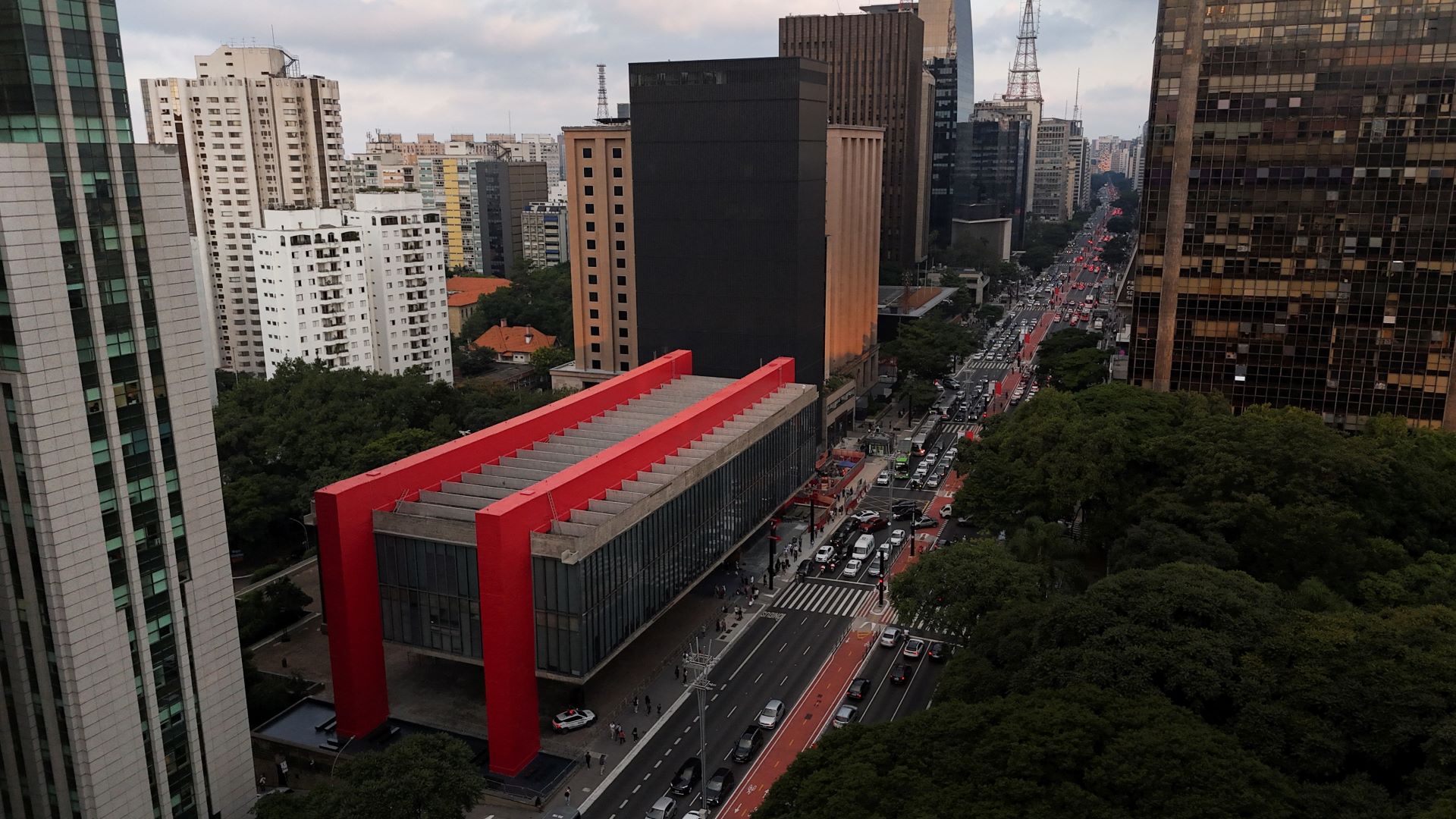 Promessa de revitalização do Centro de SP sobe aluguéis, mas não o valor de vendas