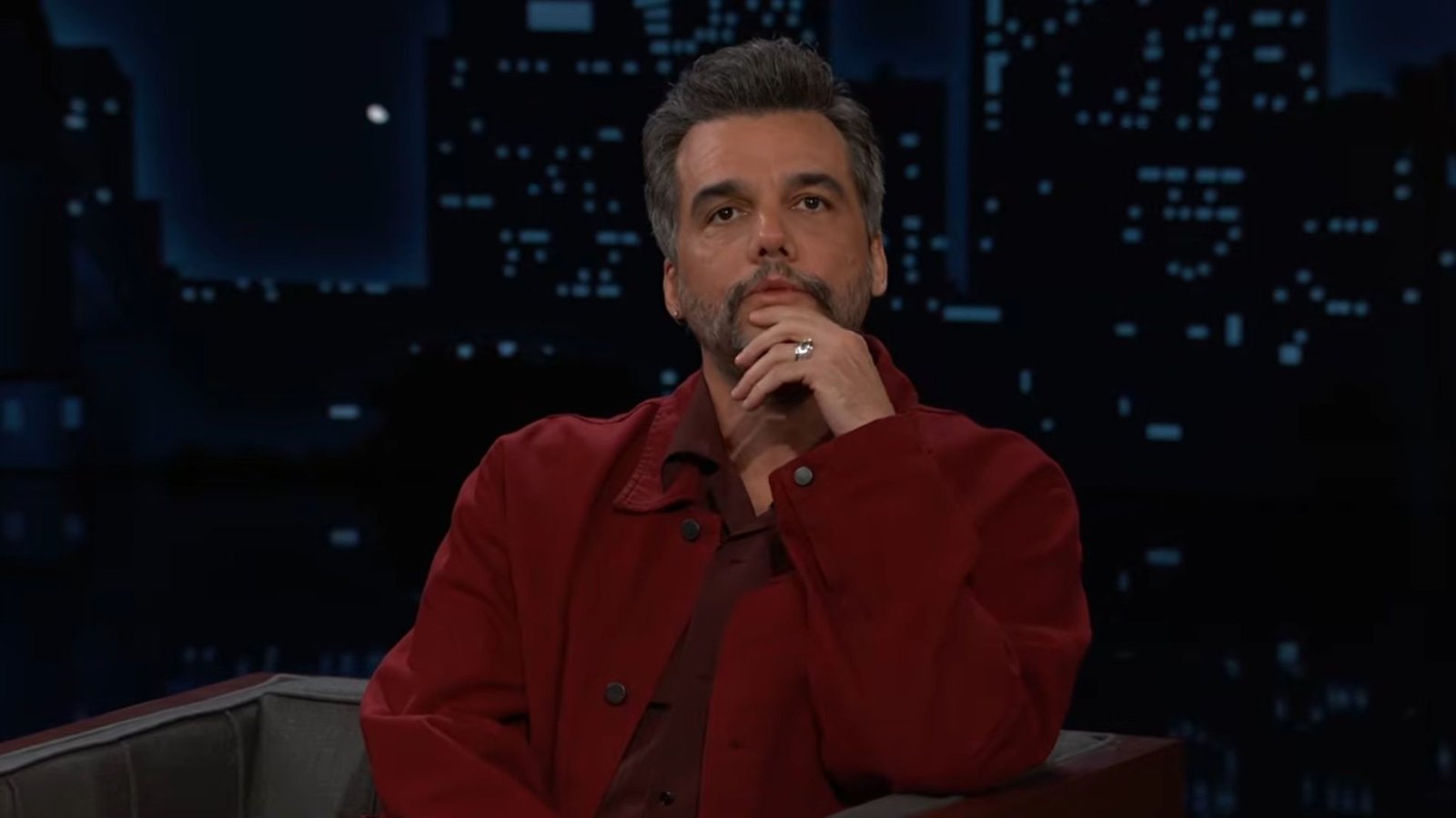 Wagner Moura fala sobre Bolsonaro e ditadura em entrevista com Jimmy Kimmel! Assista