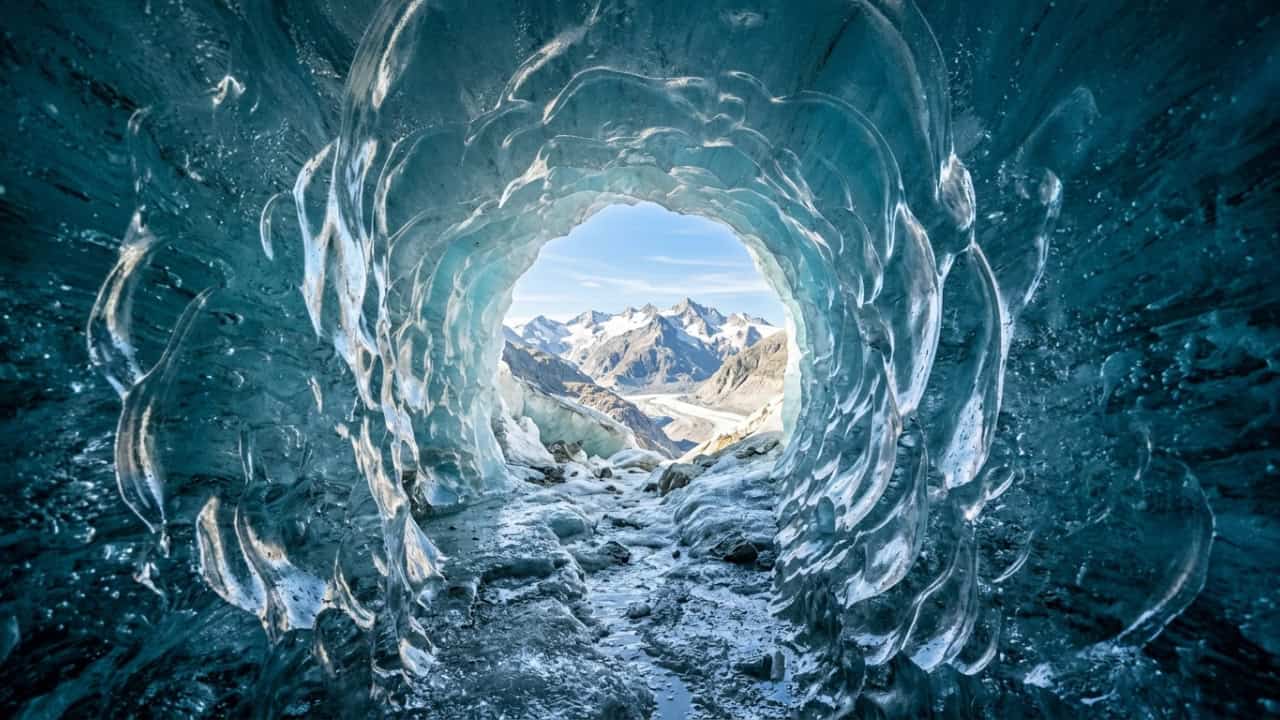 6 milhões de quilos de gelo escavados revelam segredos de um glaciar