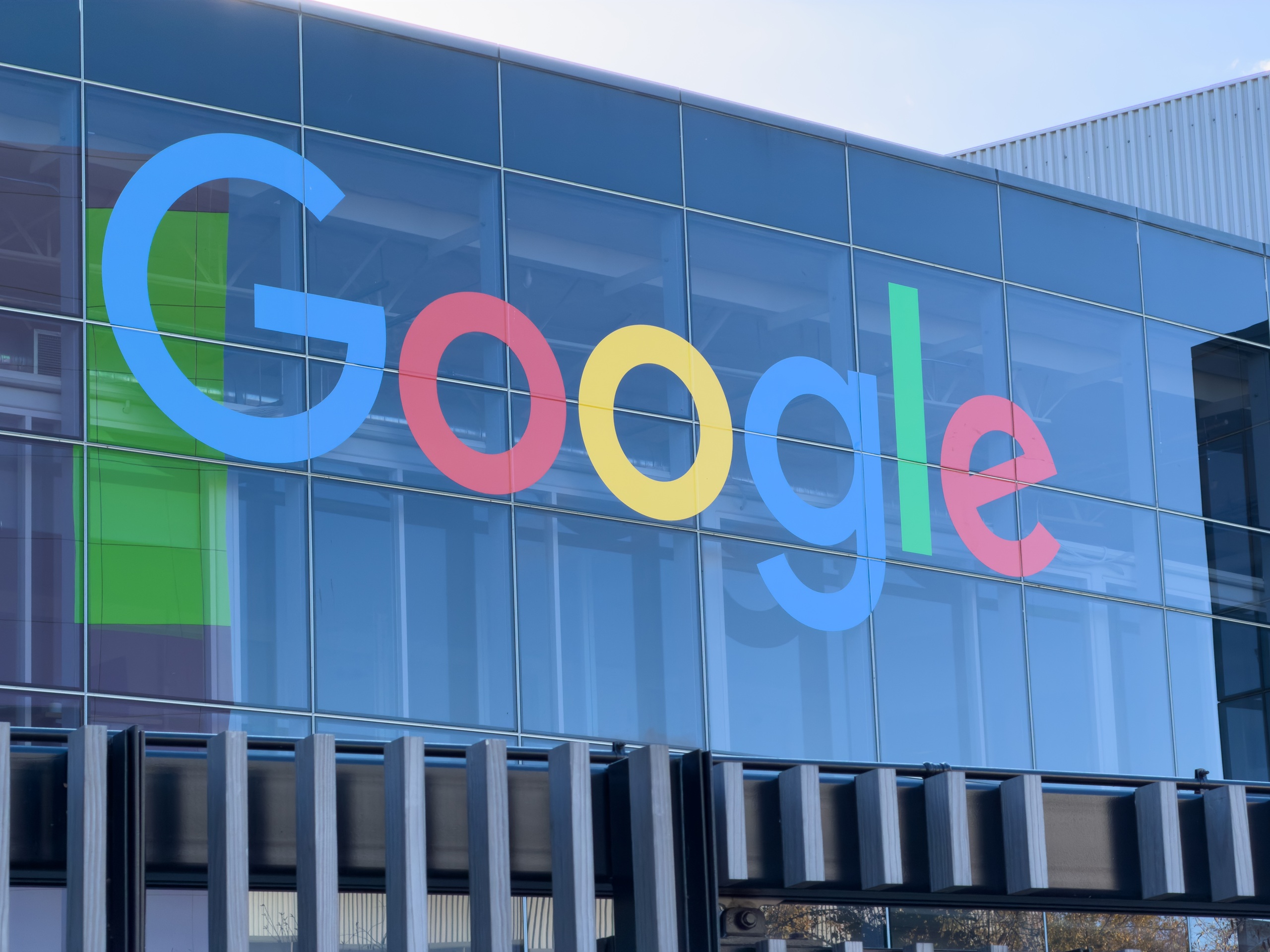 Google planeja investir até US$ 40 bilhões na Anthropic