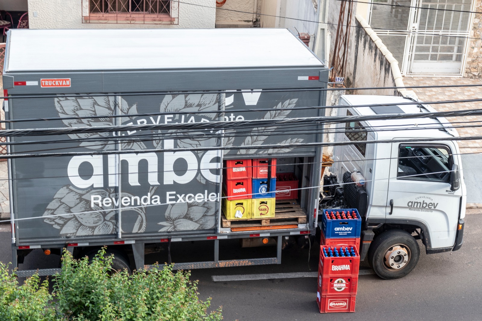 Produção nacional de cerveja cresce, mas analistas seguem cautelosos com Ambev