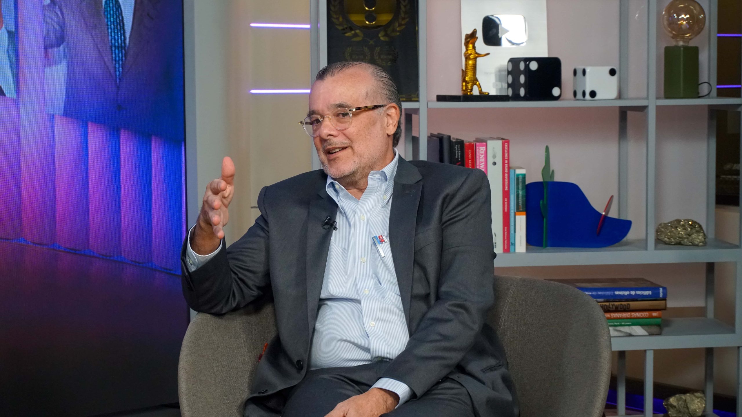“Resolver equilíbrio fiscal com aumento de impostos é mentira”, diz Gustavo Franco