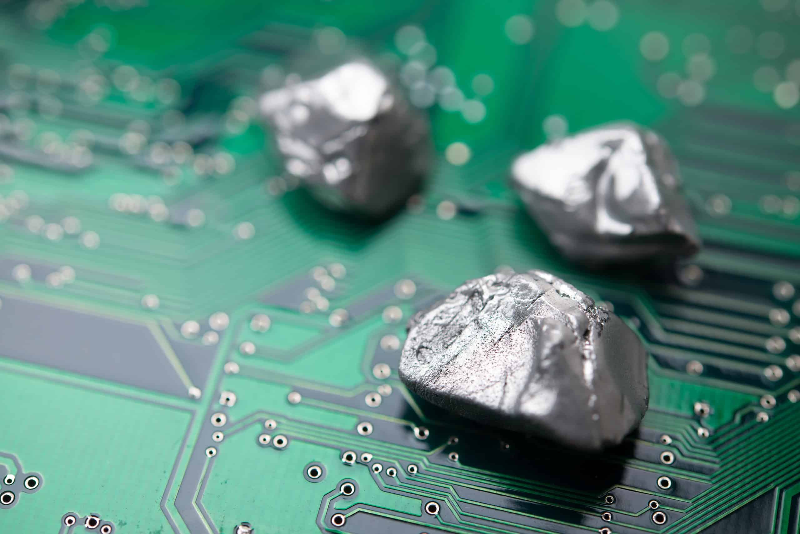 Câmara aprova política de minerais críticos
